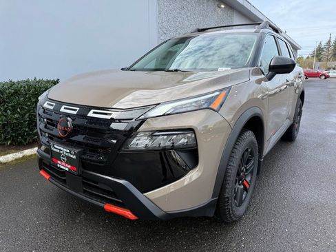New 2026 Nissan Rogue SV AWD/4WD image 2