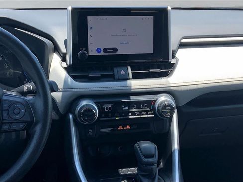Used 2025 Toyota RAV4 XLE w/ Convenience Package AWD/4WD image 7
