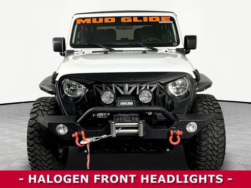 Used 2023 Jeep Wrangler Sport AWD/4WD image 2