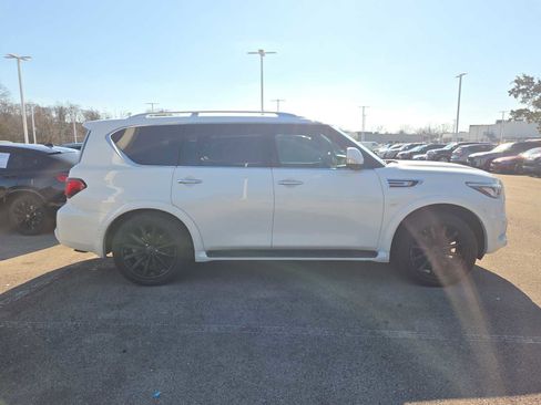 Used 2019 INFINITI QX80 Luxe image 2