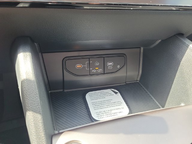 New 2027 Kia Sportage SX FWD image 24