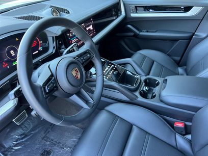 New 2025 Porsche Cayenne S