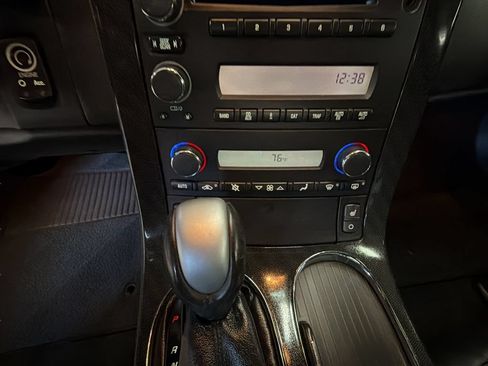 Used 2011 Chevrolet Corvette Coupe w/ Preferred Equipment Group RWD image 23