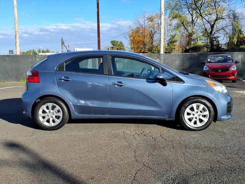 Used 2016 Kia Rio LX image 2