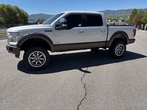 Used 2015 Ford F150 Lariat w/ Equipment Group 502A Luxury AWD/4WD image 2