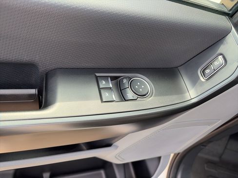 Used 2025 Ford F150 XL RWD image 13