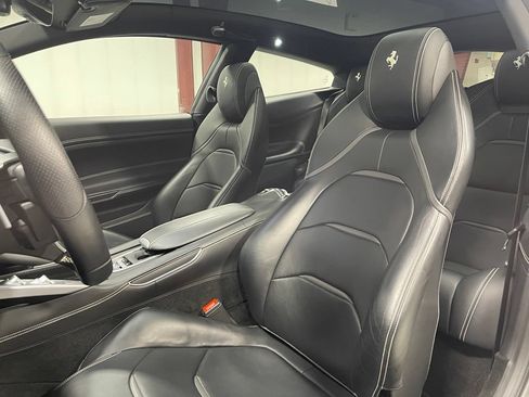 Used 2020 Ferrari GTC4Lusso T RWD image 22