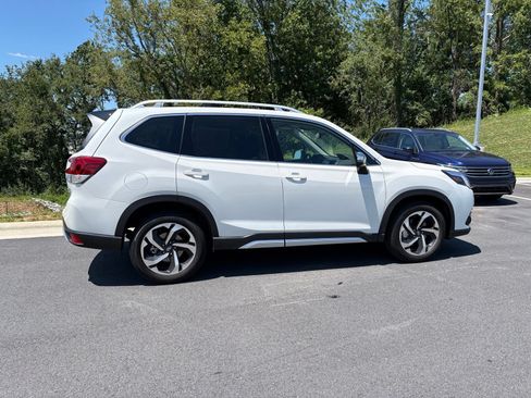 Certified 2024 Subaru Forester Touring AWD/4WD image 8