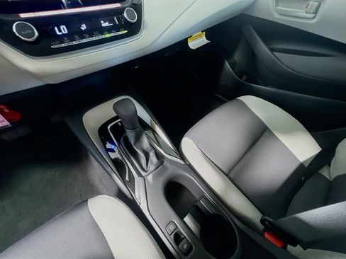 New 2025 Toyota Corolla LE image 25