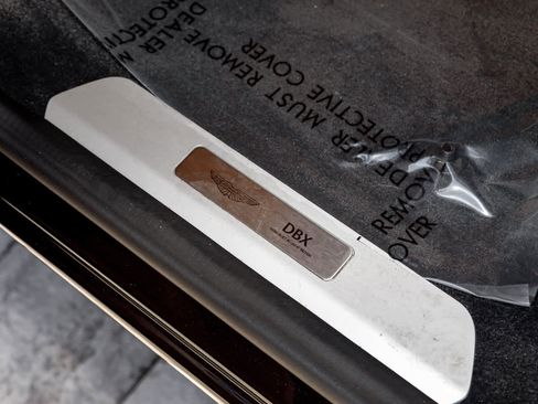 Used 2025 Aston Martin DBX 707 image 49