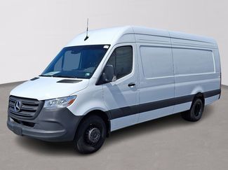 Used 2024 Mercedes-Benz Sprinter 3500 video 1