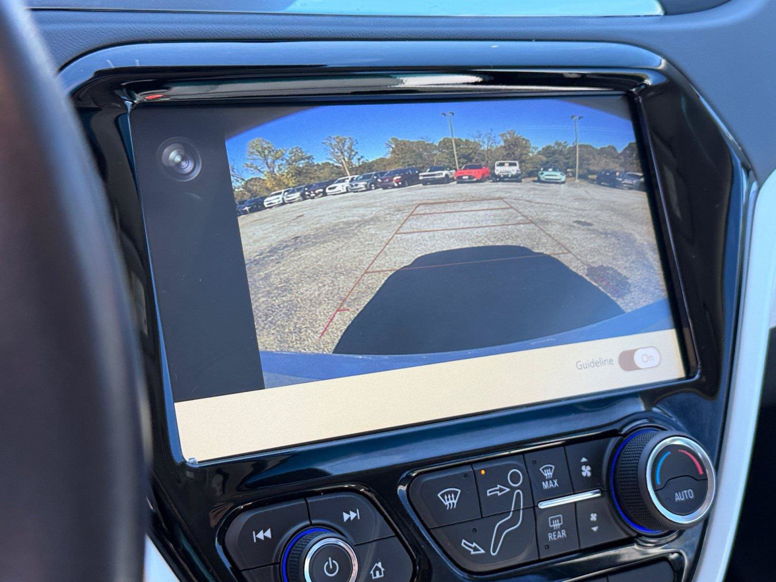 Used 2020 Chevrolet Bolt LT FWD image 24