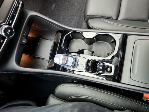 New 2026 Volvo XC40 B5 Plus w/ Protection Package Premier image 26