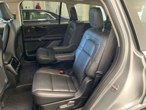 Certified 2023 Lincoln Aviator Grand Touring w/ Equipment Group 301A image 9