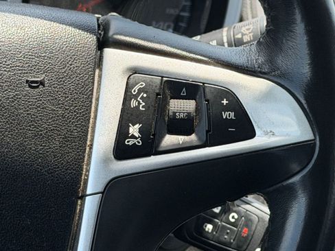 Used 2015 Chevrolet Equinox LT w/ Driver Convenience Package FWD image 16