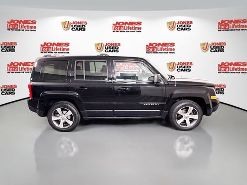 Used 2016 Jeep Patriot High Altitude FWD image 15