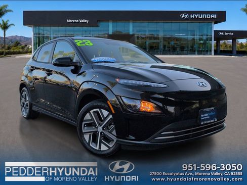 Certified 2023 Hyundai Kona SE w/ Cargo Package FWD image 1
