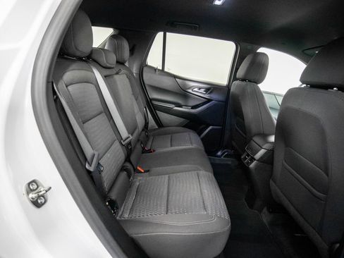 Used 2025 Chevrolet Equinox LT FWD image 10