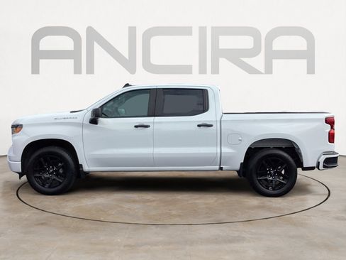 Used 2024 Chevrolet Silverado 1500 Custom image 11