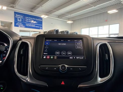 Used 2021 Chevrolet Equinox LT AWD/4WD image 13