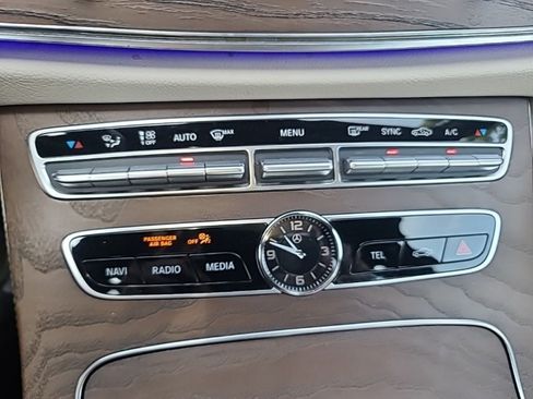 Used 2020 Mercedes-Benz E 450 4MATIC Sedan image 10