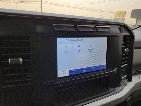 Used 2024 Ford F250 XLT w/ FX4 Off-Road Package image 21