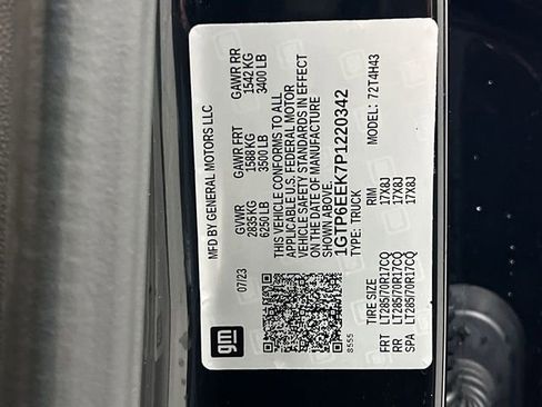 Certified 2023 GMC Canyon AT4X image 35