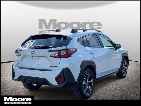 Certified 2026 Subaru Crosstrek 2.5i Premium AWD/4WD image 5