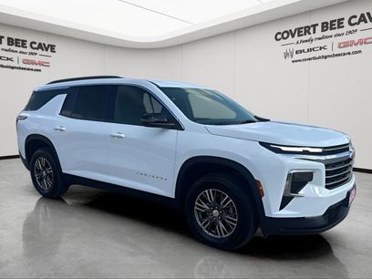 Certified 2025 Chevrolet Traverse LT
