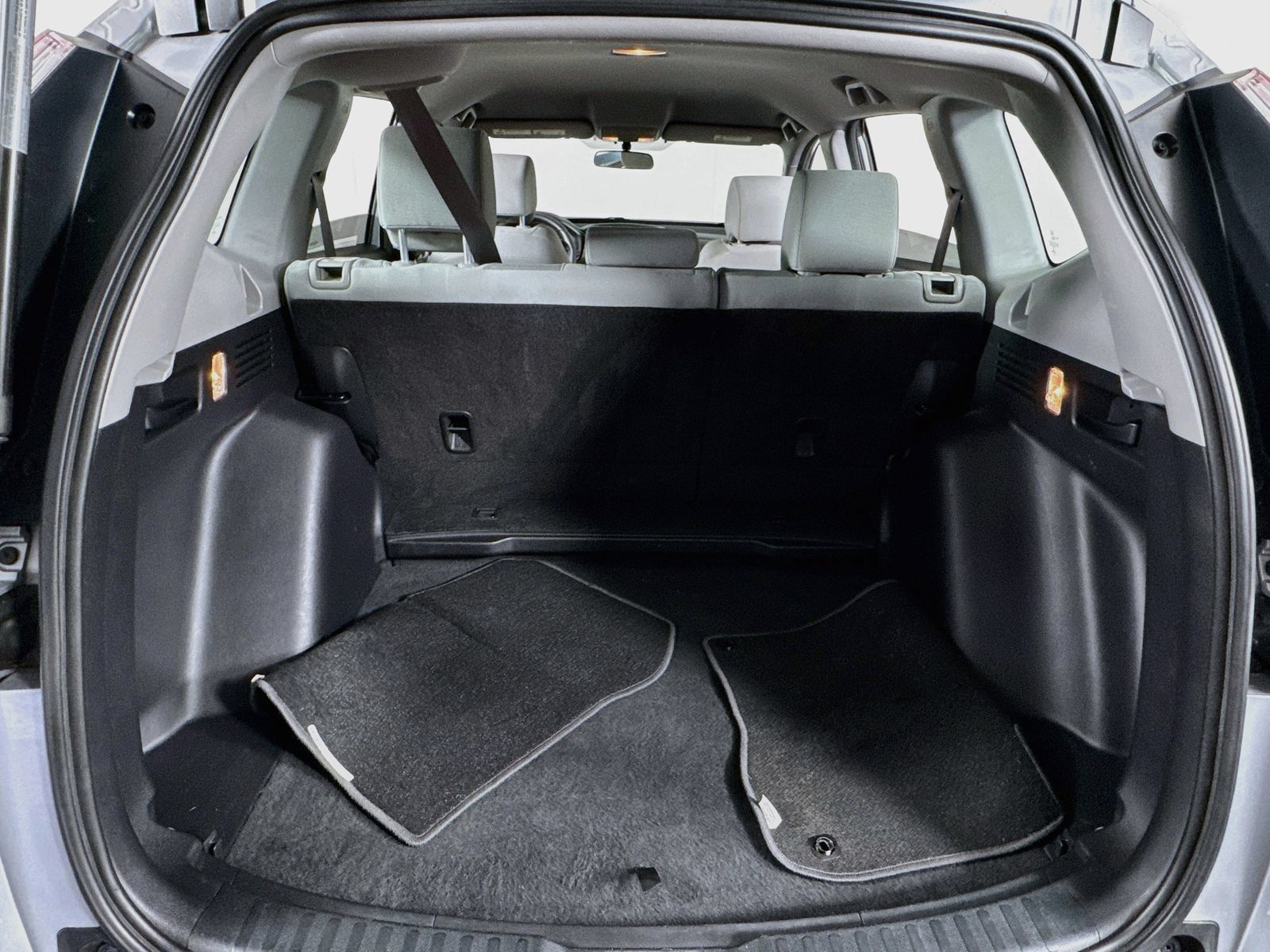 Used 2019 Honda CR-V LX image 19