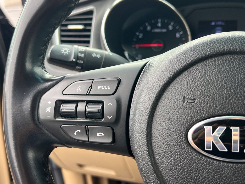 Used 2019 Kia Sedona EX FWD image 18