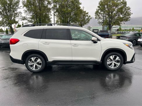 Used 2025 Subaru Ascent Premium AWD/4WD image 6