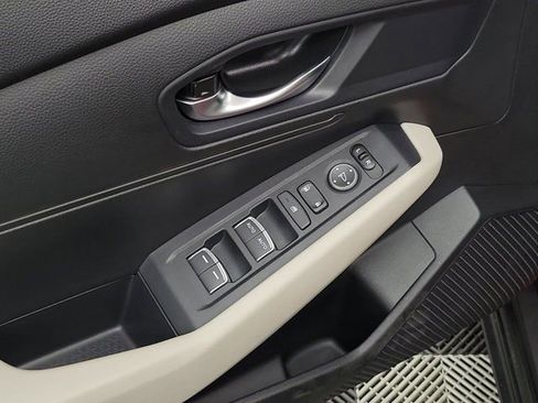 Certified 2025 Honda Accord LX image 22