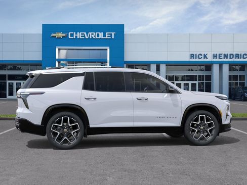 New 2026 Chevrolet Traverse High Country FWD image 7