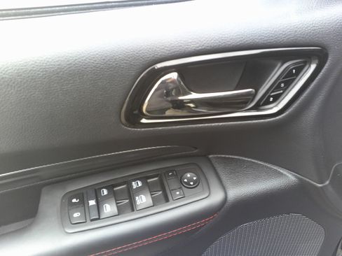 Used 2024 Dodge Durango GT image 19