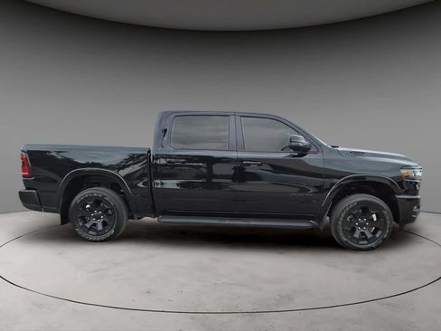 Used 2025 RAM 1500 Big Horn AWD/4WD image 6