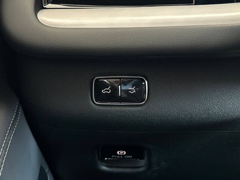 New 2026 Lincoln Navigator L Reserve w/ Jet Appearance Package AWD/4WD image 28