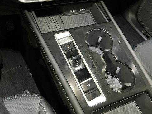 New 2026 Volkswagen Atlas SEL image 17