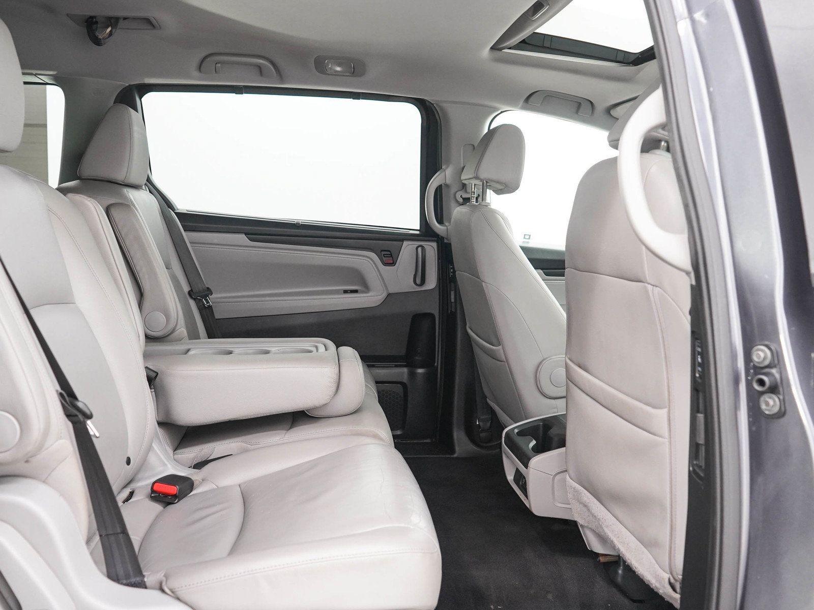 Used 2018 Honda Odyssey EX-L image 14