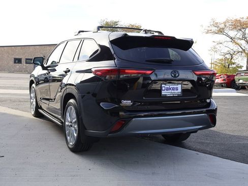 Used 2021 Toyota Highlander Limited image 5