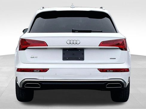 Certified 2023 Audi Q5 e Premium w/ Convenience Package image 4