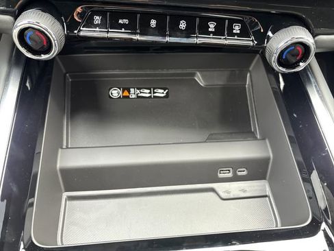 New 2026 Chevrolet Tahoe Premier image 22