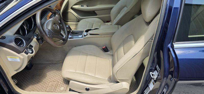 Used 2014 Mercedes-Benz C 250 Coupe image 16
