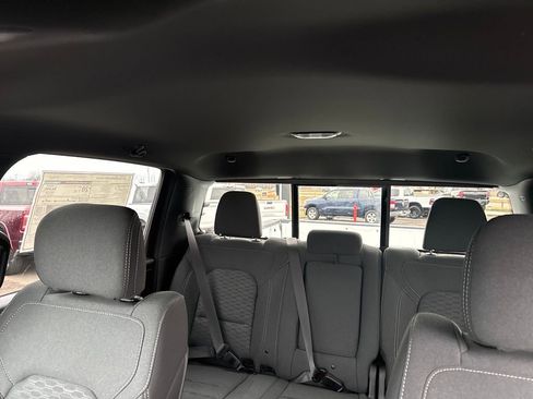 New 2026 RAM 1500 Express AWD/4WD image 69