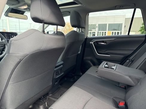Certified 2024 Toyota RAV4 XLE image 32