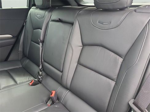 Used 2023 Cadillac XT4 Premium Luxury image 14