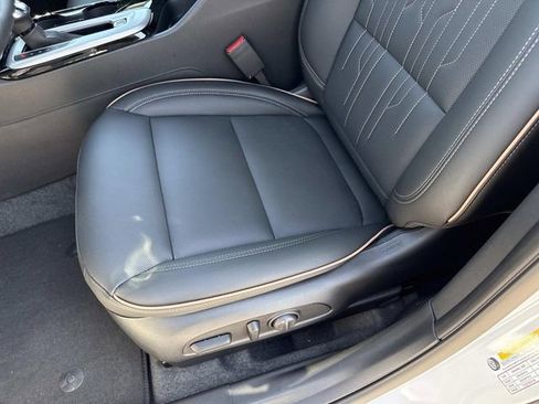 New 2026 Buick Envista Avenir image 15
