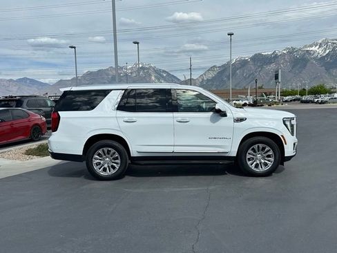 Certified 2025 GMC Yukon Denali AWD/4WD image 26