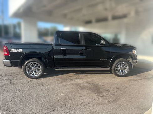 Used 2022 RAM 1500 Laramie AWD/4WD image 10