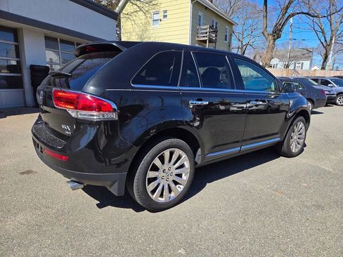 Used 2015 Lincoln MKX AWD w/ Equipment Group 102A image 18